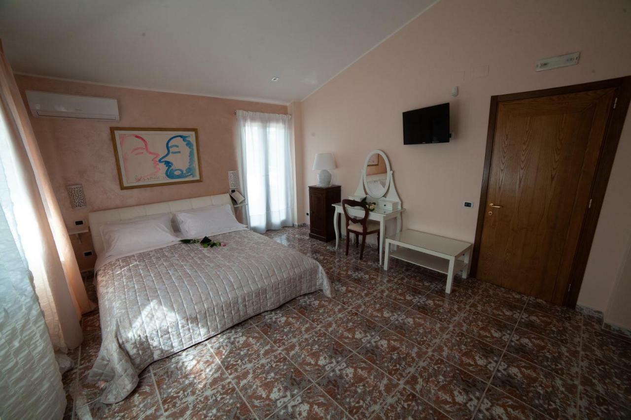 Relais D 'Itria Panzió Grottaglie Kültér fotó