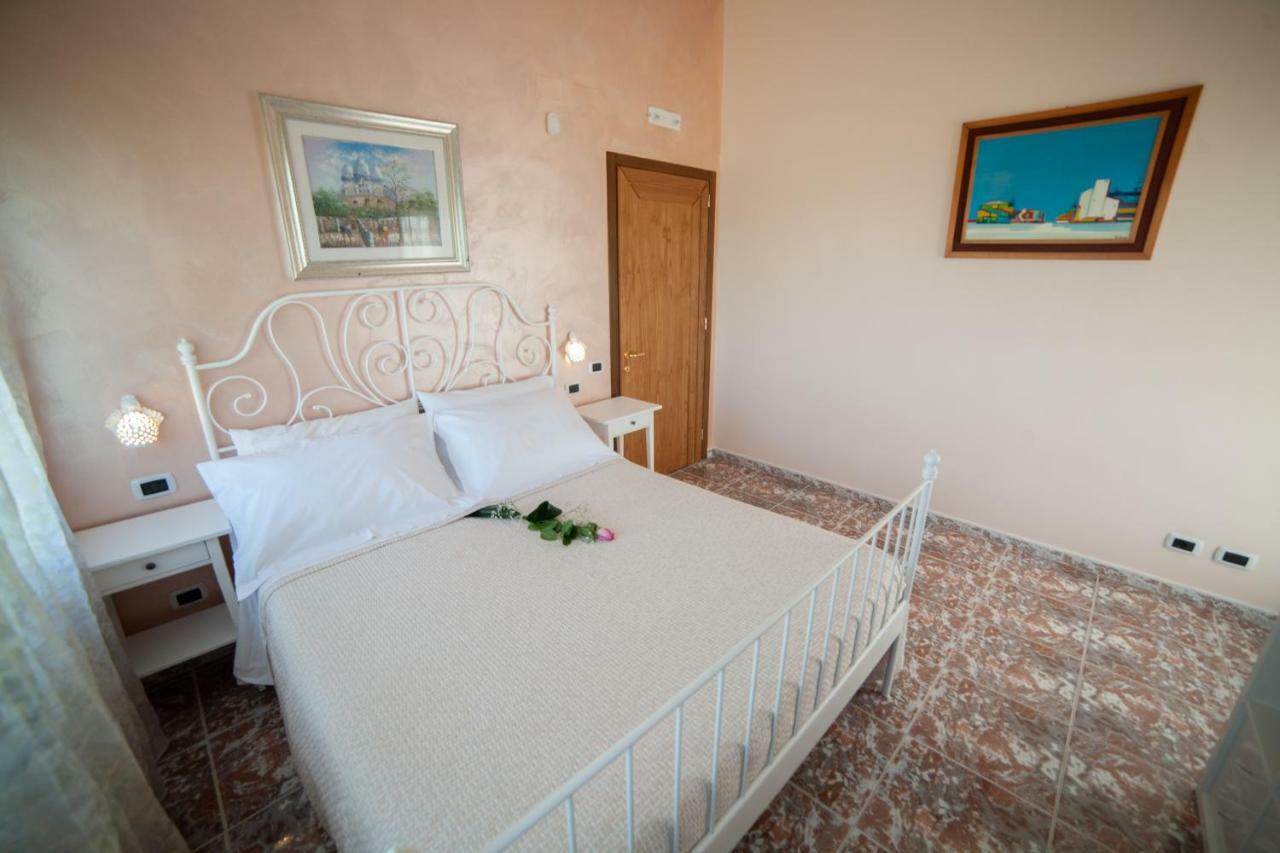 Relais D 'Itria Panzió Grottaglie Kültér fotó