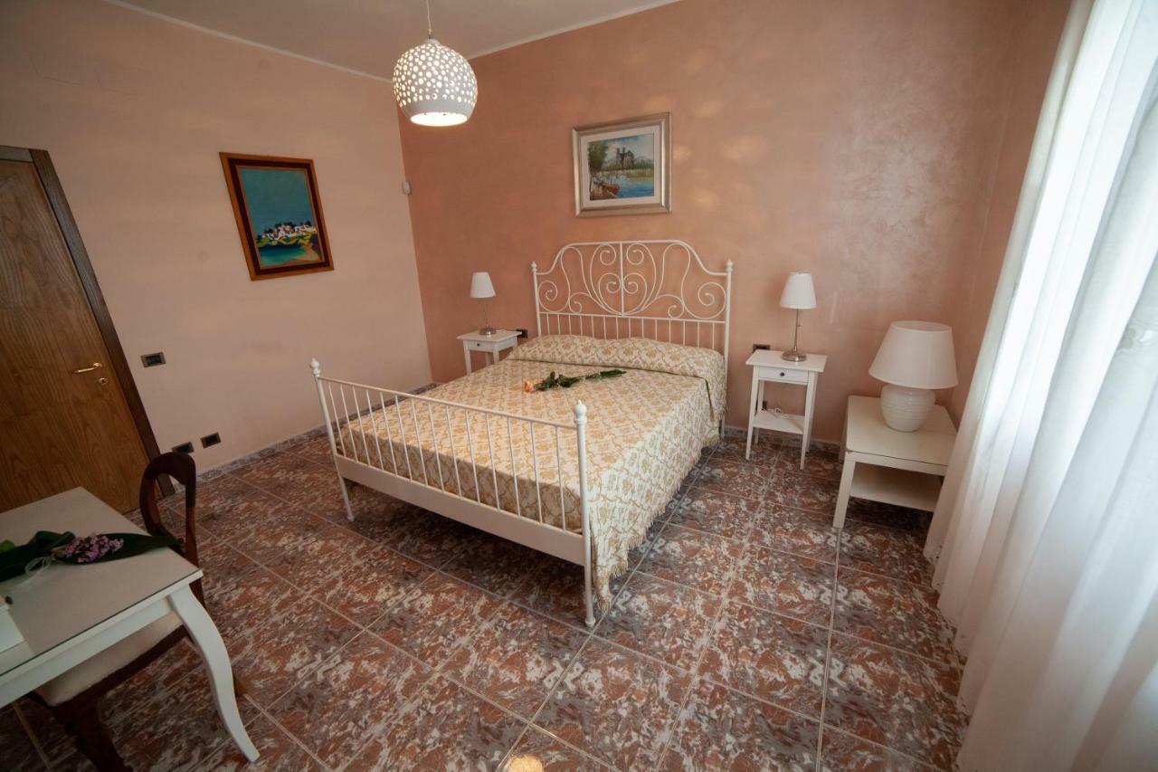 Relais D 'Itria Panzió Grottaglie Kültér fotó